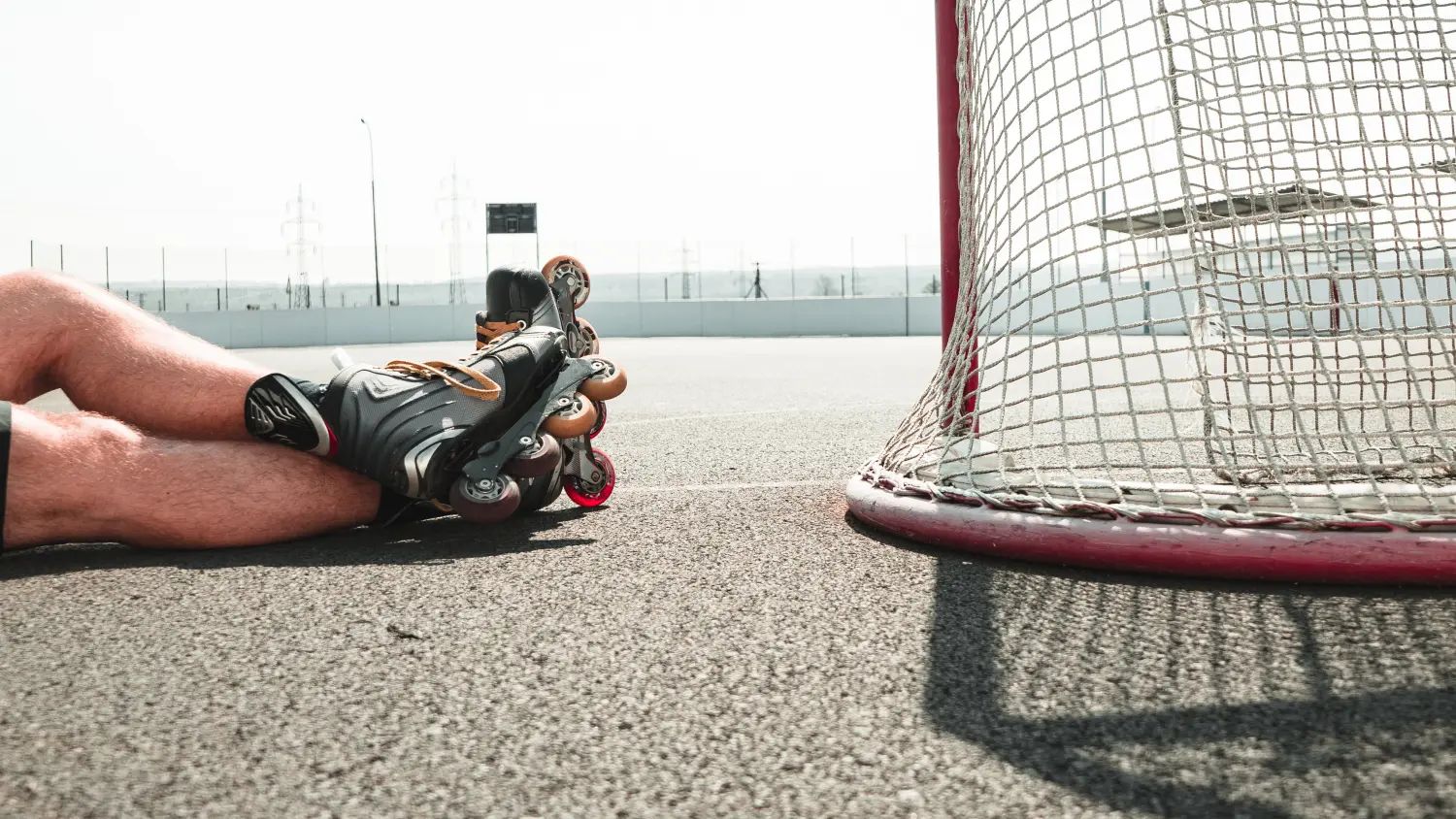 Inline-Hockey-Netz und Schuhe von VfR Umkirch 1923 e.V.