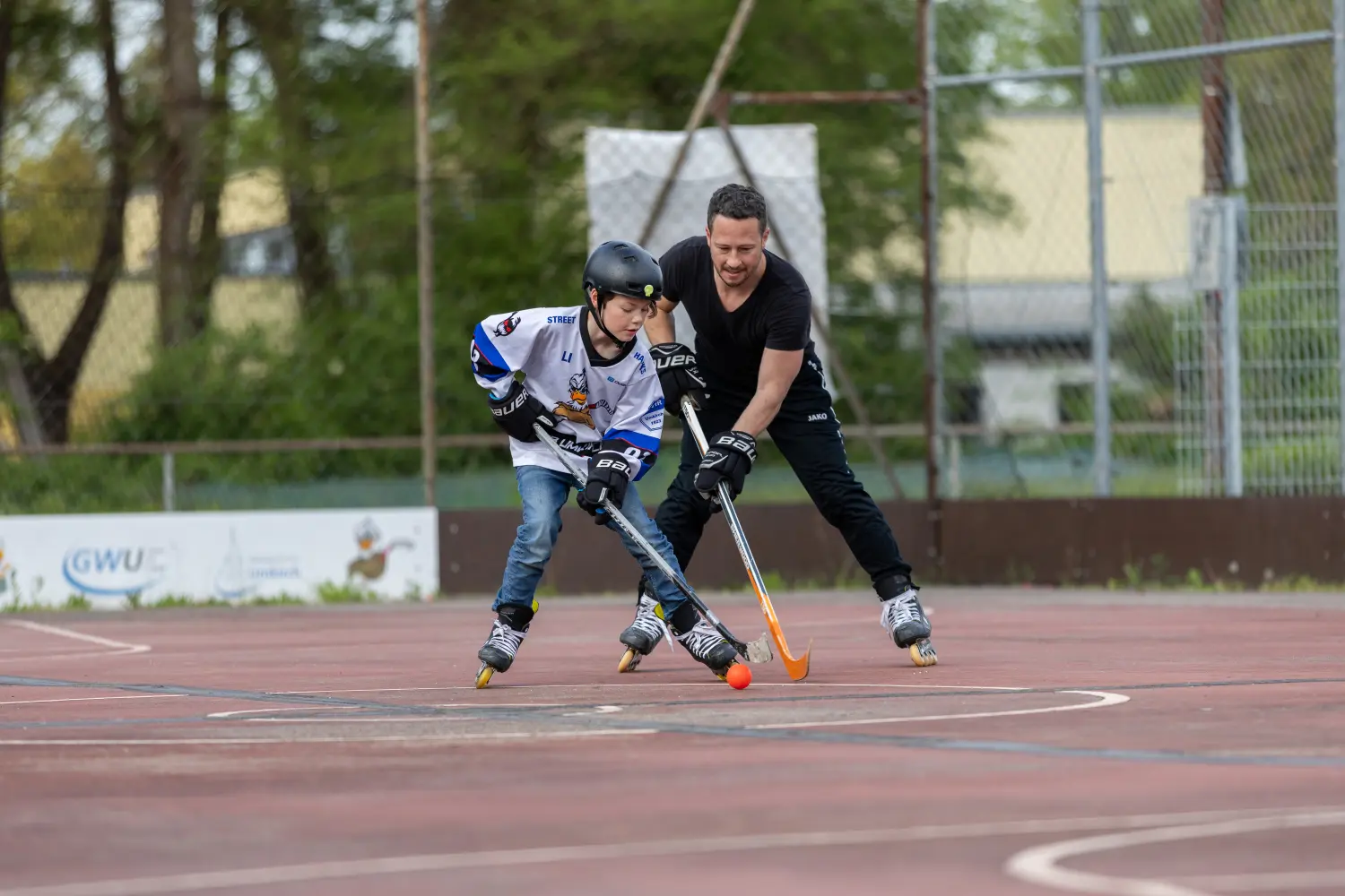 Mädchen spielen Inline-Hockey von VfR Umkirch 1923 e.V.