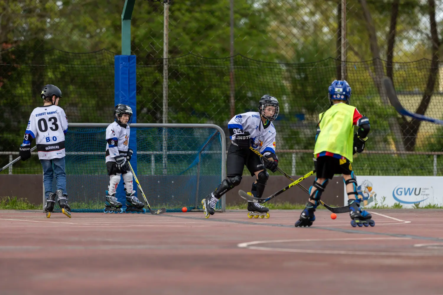 Mädchen spielen Inline-Hockey von VfR Umkirch 1923 e.V.