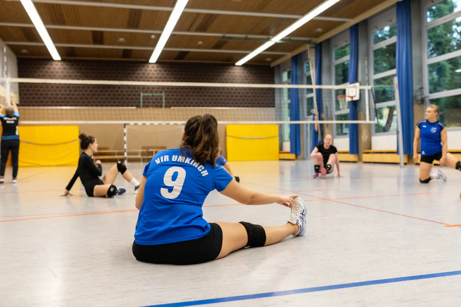 Mädchen spielen Volleball von VfR Umkirch 1923 e.V.